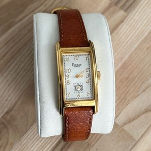 Parker Curvex Men’s Watch Genuine Leather Strap Luxurious White Dial Gold Case